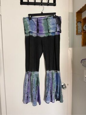 Blue Sky Black Fold-Over Waist Tie-Dye Flared Leggings with Purple & Green